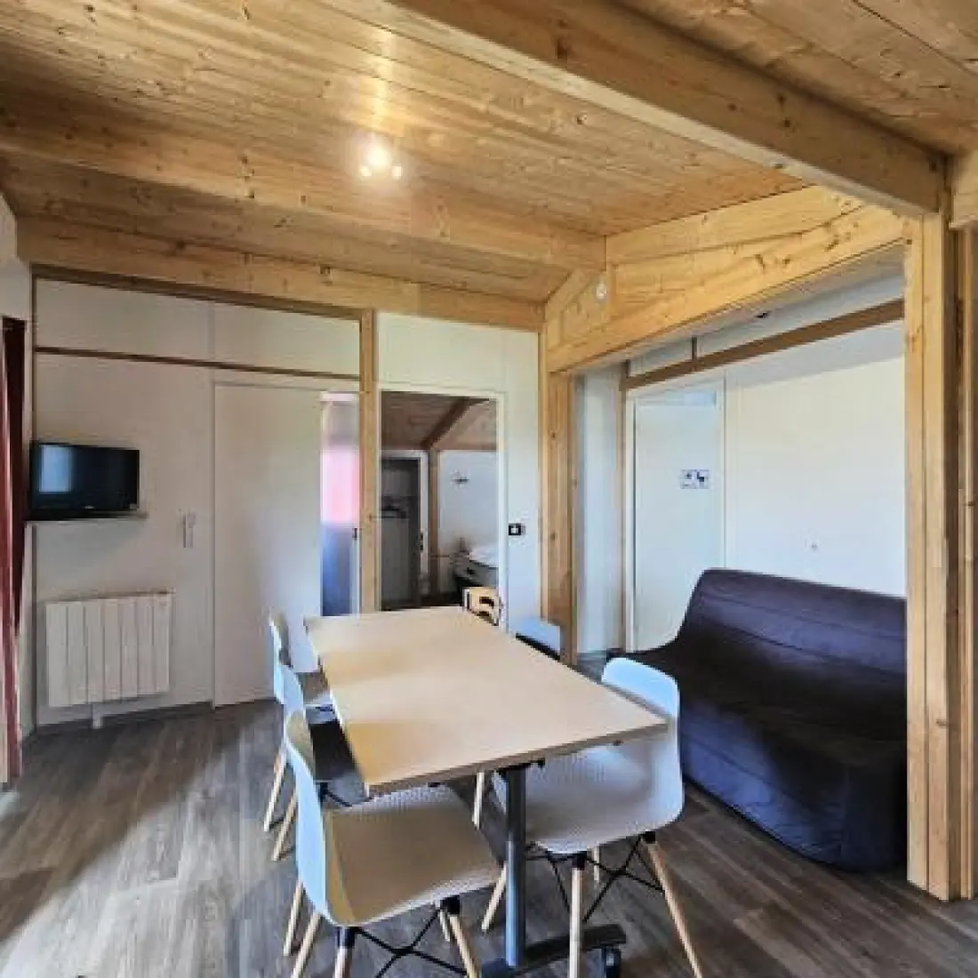 Camping Ushuaïa Villages Les Chalets de Moulière 2 étoiles★★