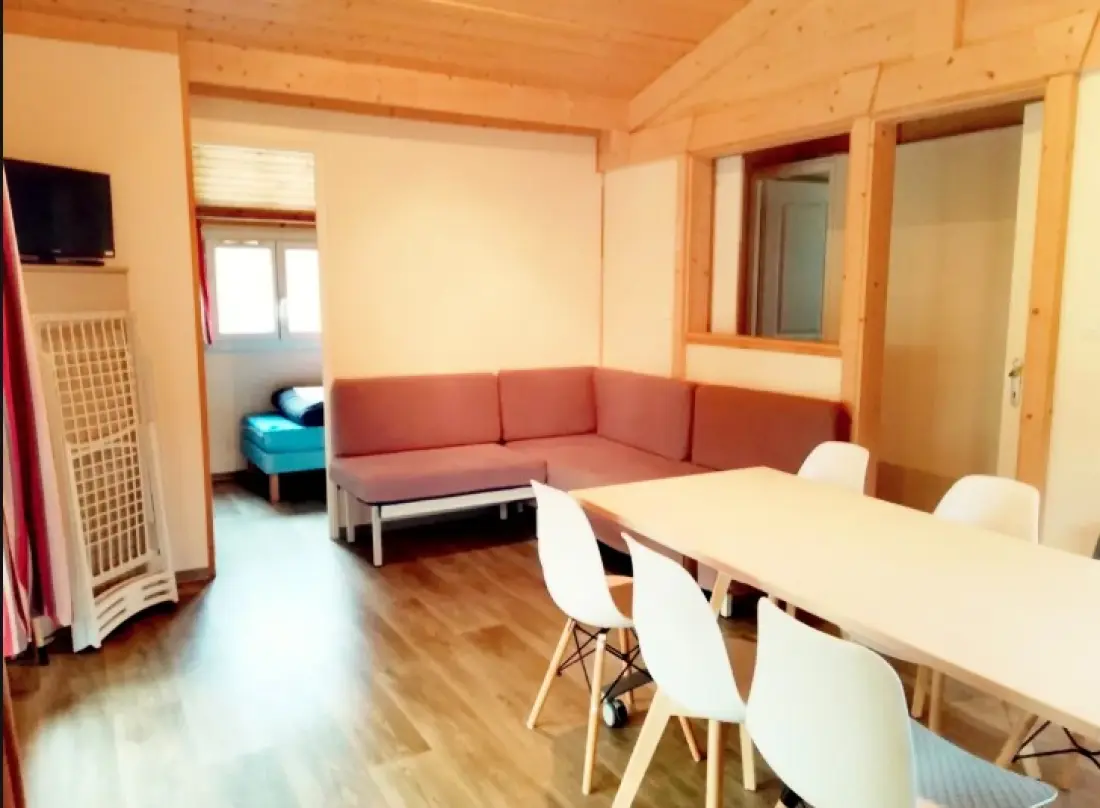 Camping Ushuaïa Villages Les Chalets de Moulière 2 étoiles★★