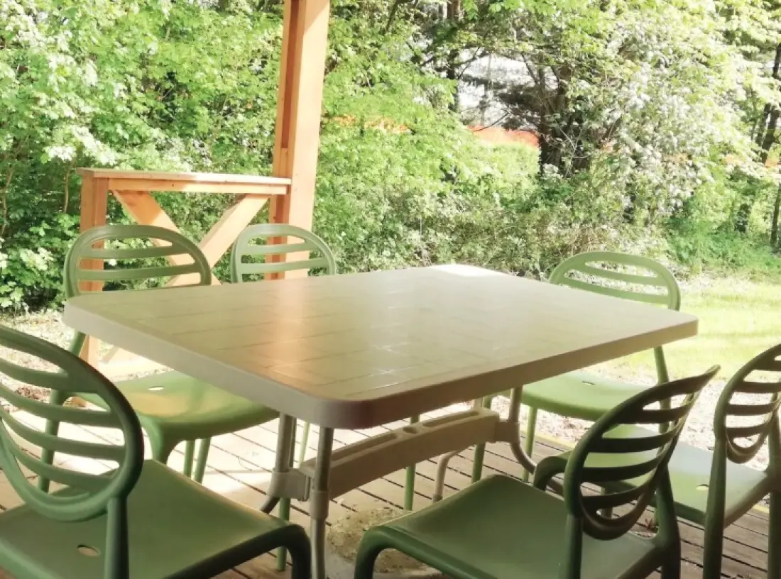 Camping Ushuaïa Villages Les Chalets de Moulière 2 étoiles★★