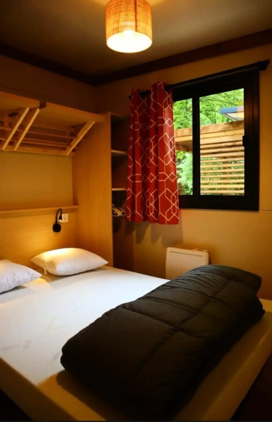 Camping Ushuaïa Villages Les Chalets de Moulière 2 étoiles★★