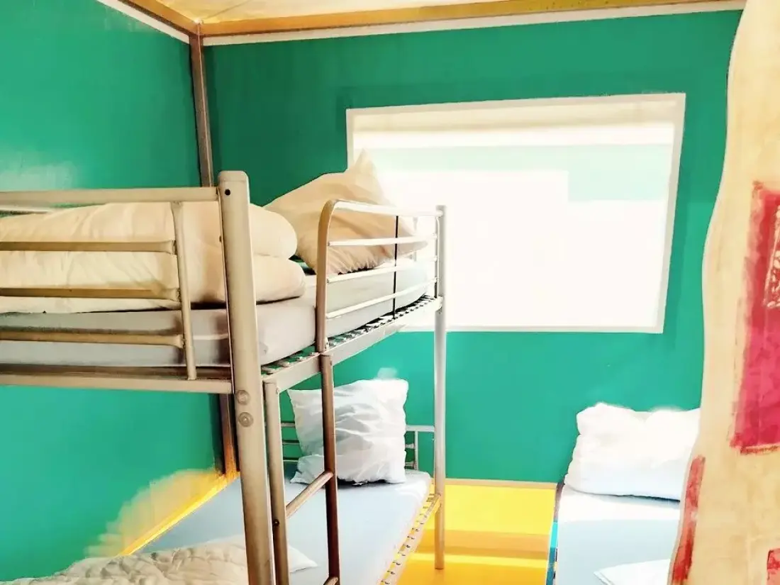 Camping Ushuaïa Villages Les Chalets de Moulière 2 étoiles★★