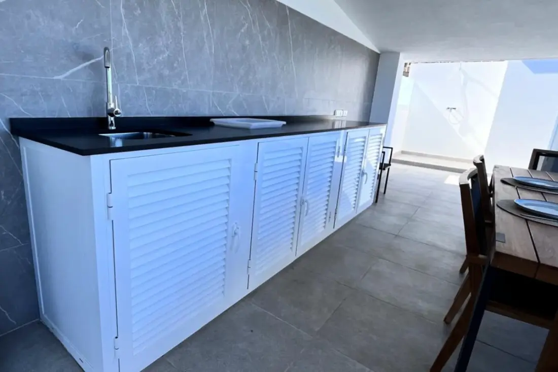 Superbe Penthouse : Piscines , Solarium équipé, Vue Panoramique
