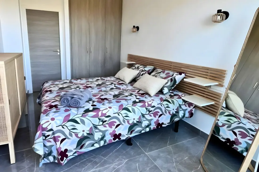 Superbe Penthouse : Piscines , Solarium équipé, Vue Panoramique