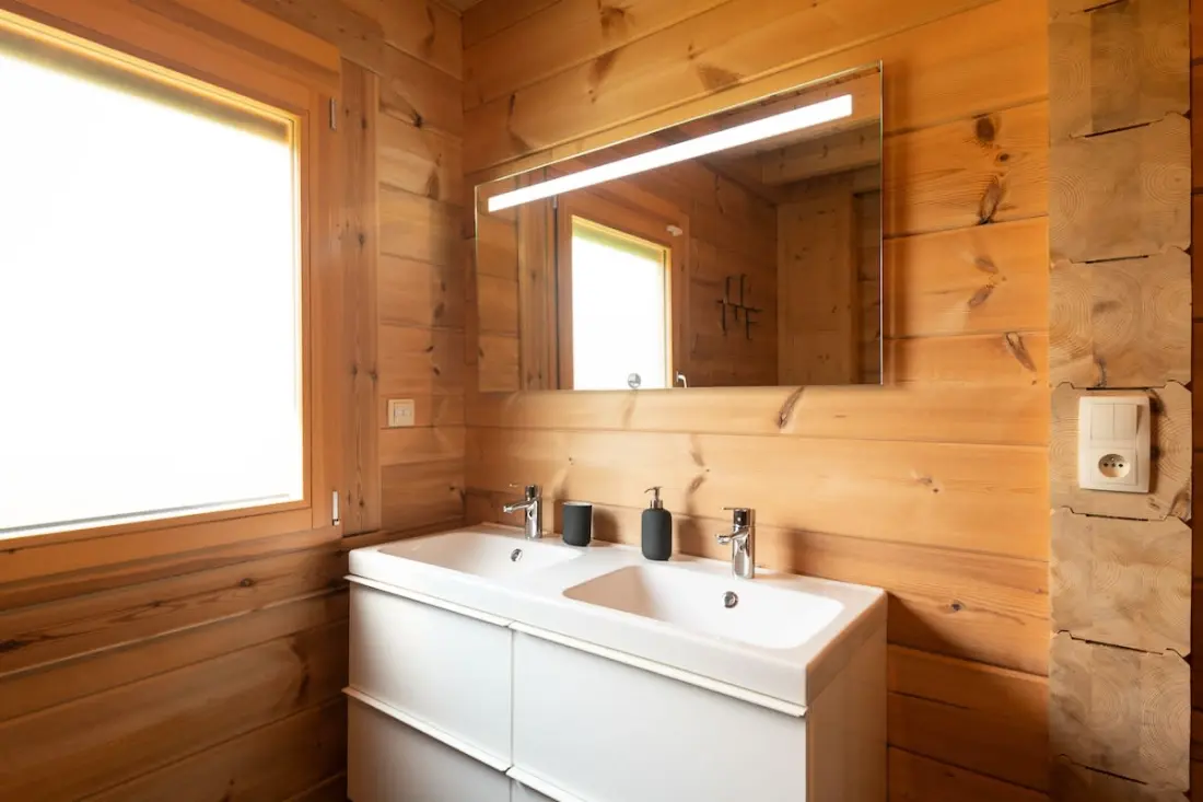 Toison D'or - 8 Pers. - Jacuzzi + Sauna