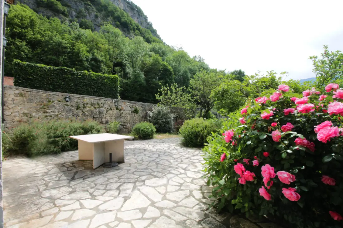 Maison De Charme Ancienne Entre Lacs Et Rhône