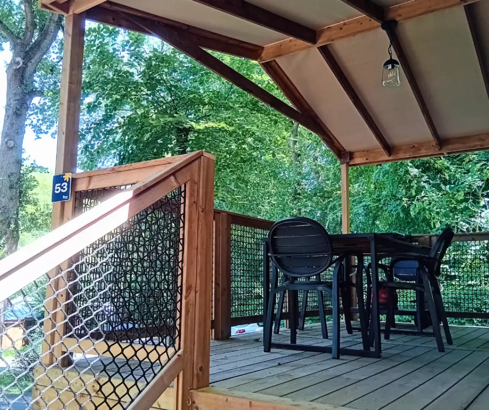 Flower Camping La Chênaie 3 étoiles★★★