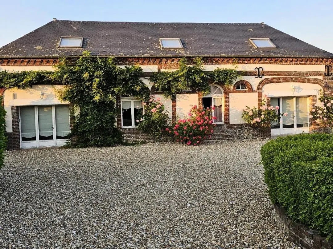 Gîte de France Gîtes de france® - le clos de la roseraie 3 épis