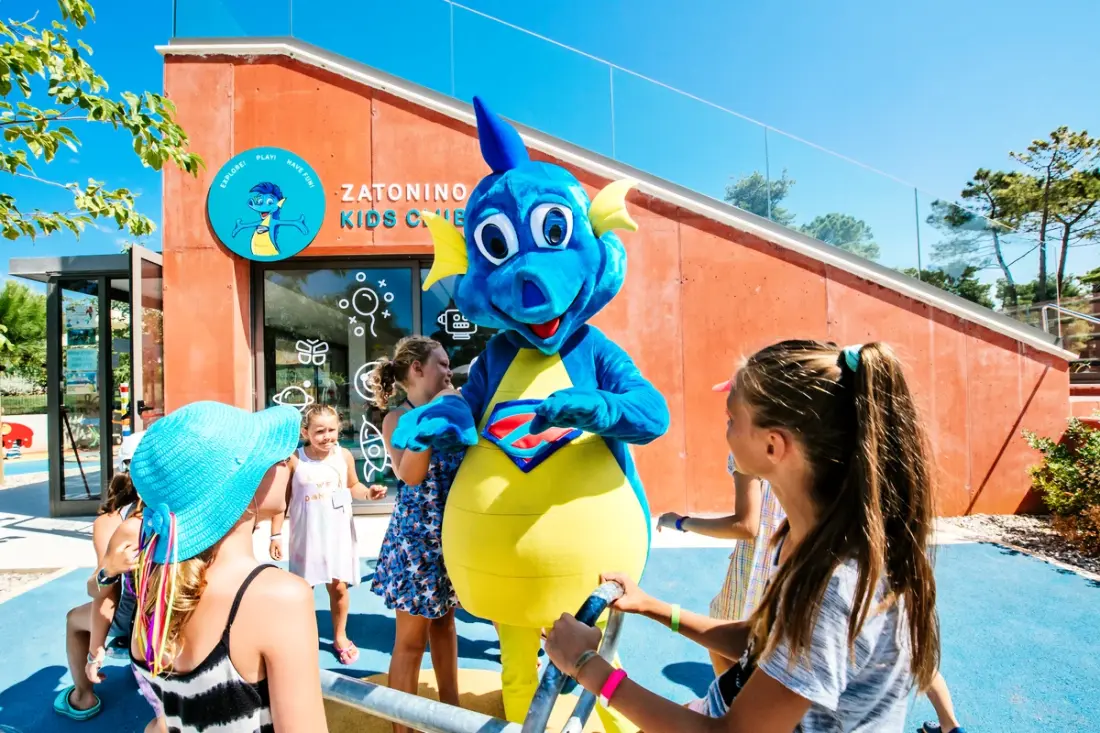 Camping Zaton Holiday Resort4 étoiles★★★★