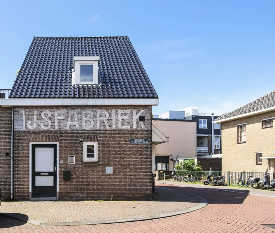 De Ijsfabriek - Loft Studio Industriel à Zandvoort