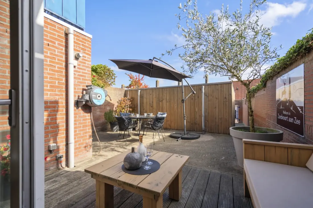 Family Garden Apartment | Patio, Parking Gratuit