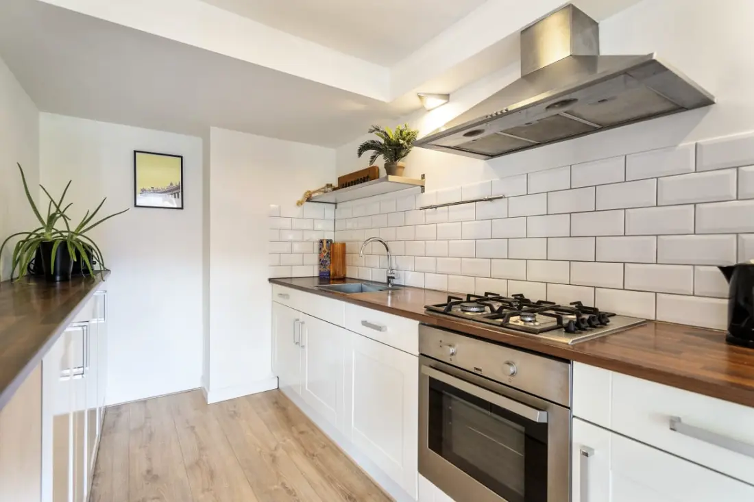 Family Garden Apartment | Patio, Parking Gratuit