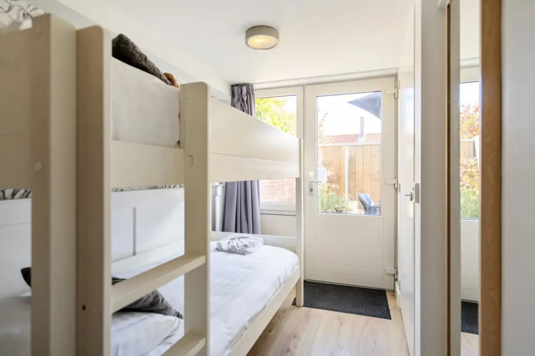 Family Garden Apartment | Patio, Parking Gratuit