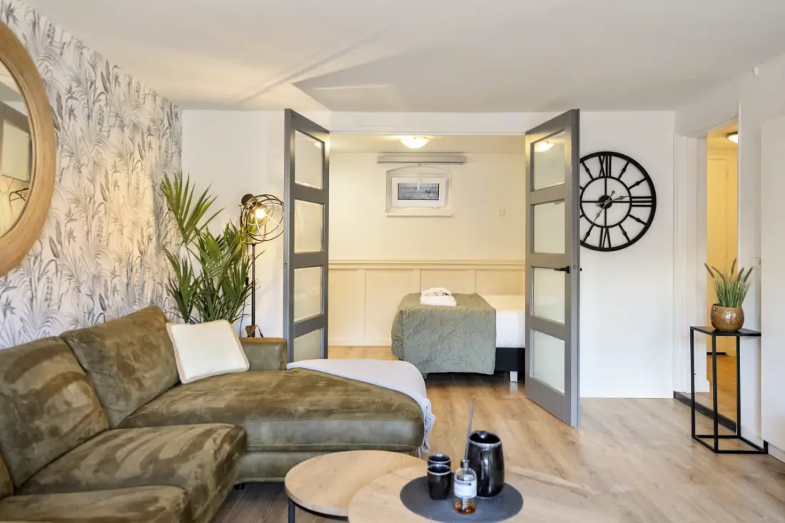 Family Garden Apartment | Patio, Parking Gratuit