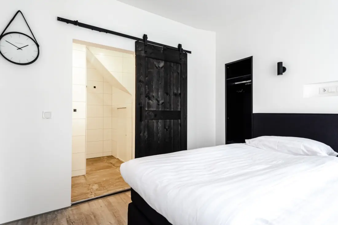 Kings Square Studio Apartment