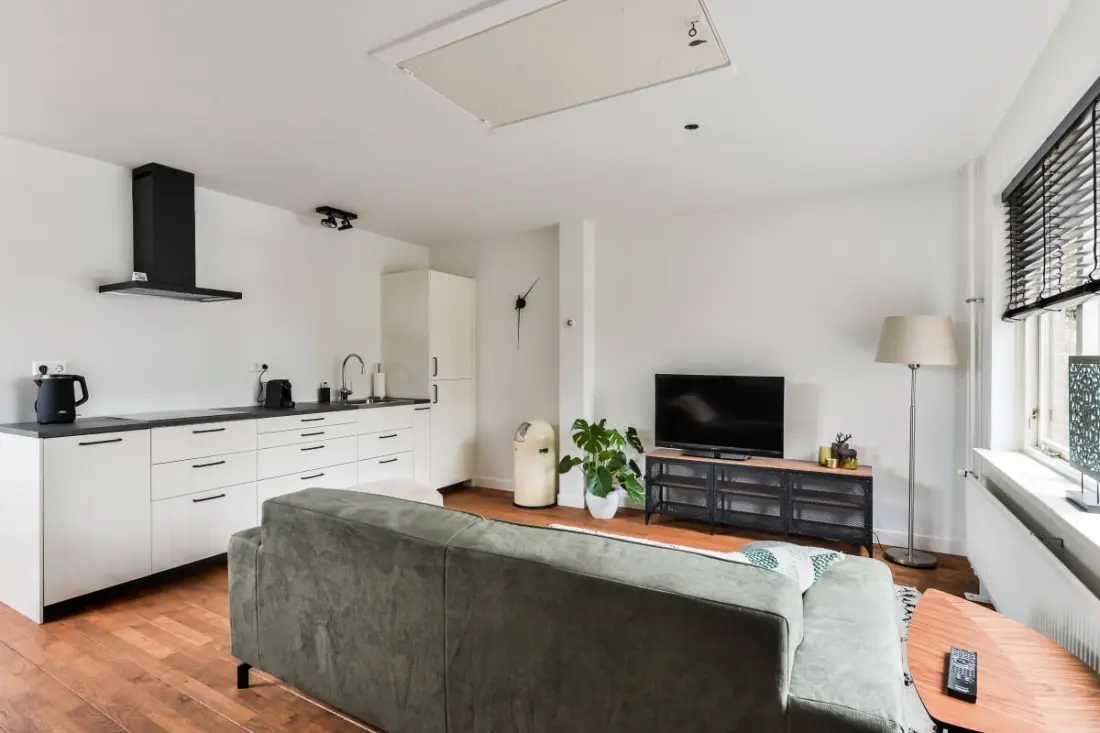 Luxury Garden View Apartment