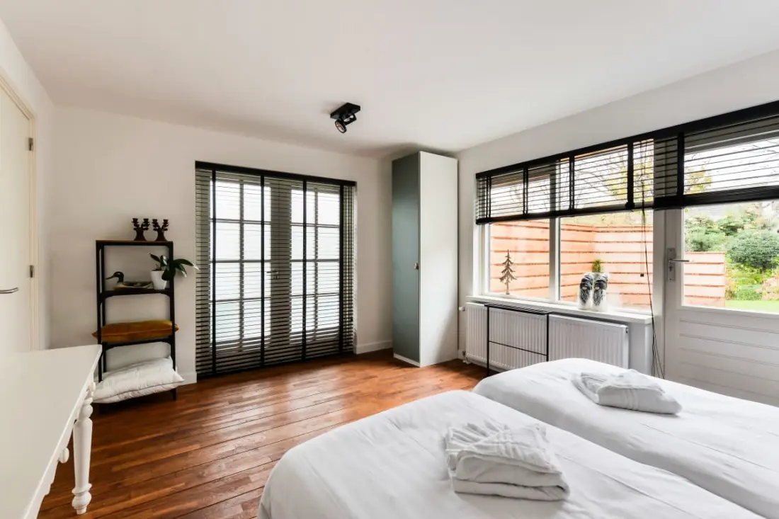Luxury Garden View Apartment