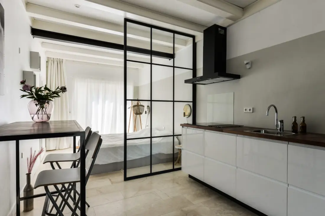 Villa Loft Apartment With Light Garden Room