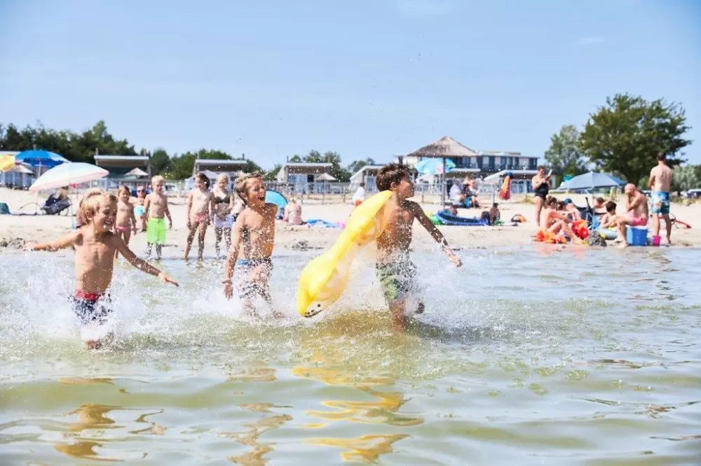 RCN Vakantiepark Zeewolde 4 étoiles★★★★