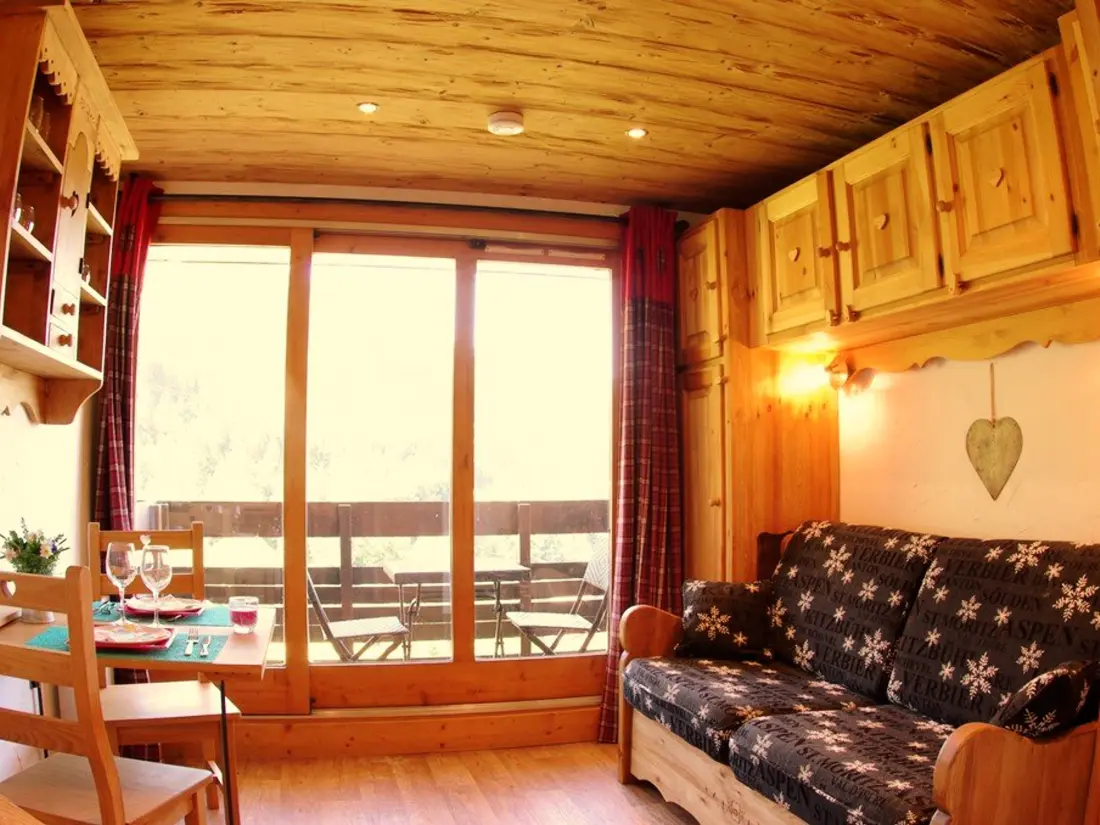 Location de Vacances VALMOREL 51