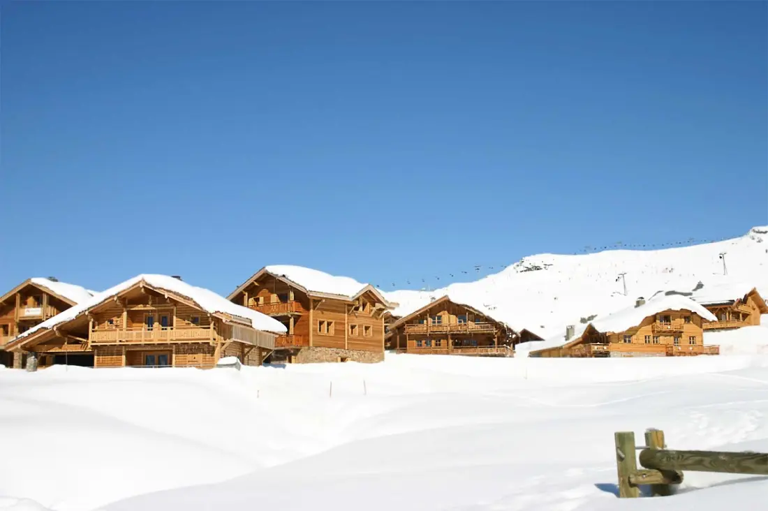 Les Chalets de l'Altiport