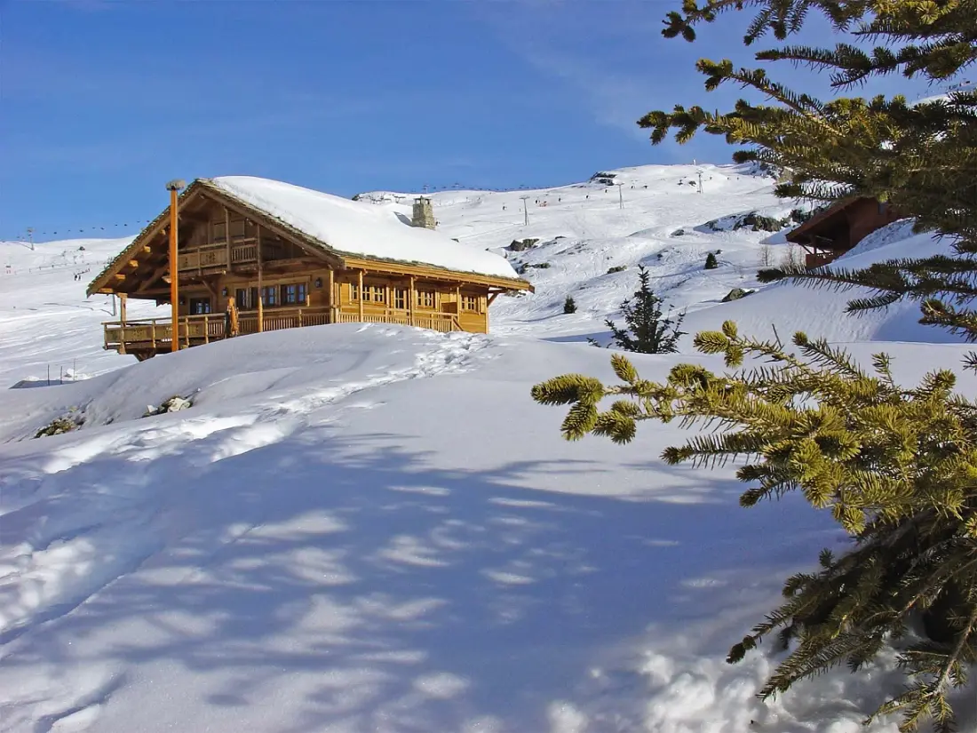Les Chalets de l'Altiport