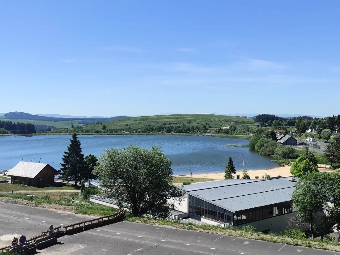Location de Vacances Besse-et-Saint-Anastaise-Super Besse 76