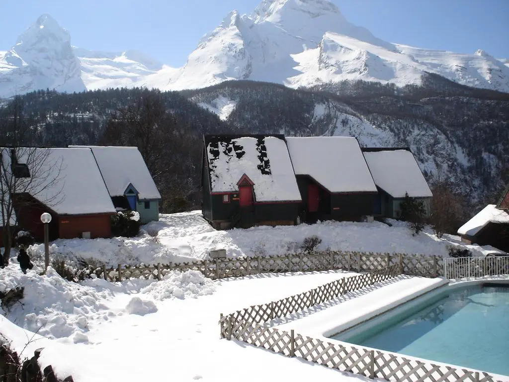 ISKÖ BaseCamp & Hôtel