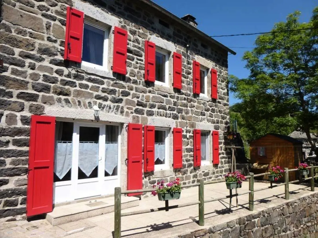 Maison de Vacances Les Estables 3