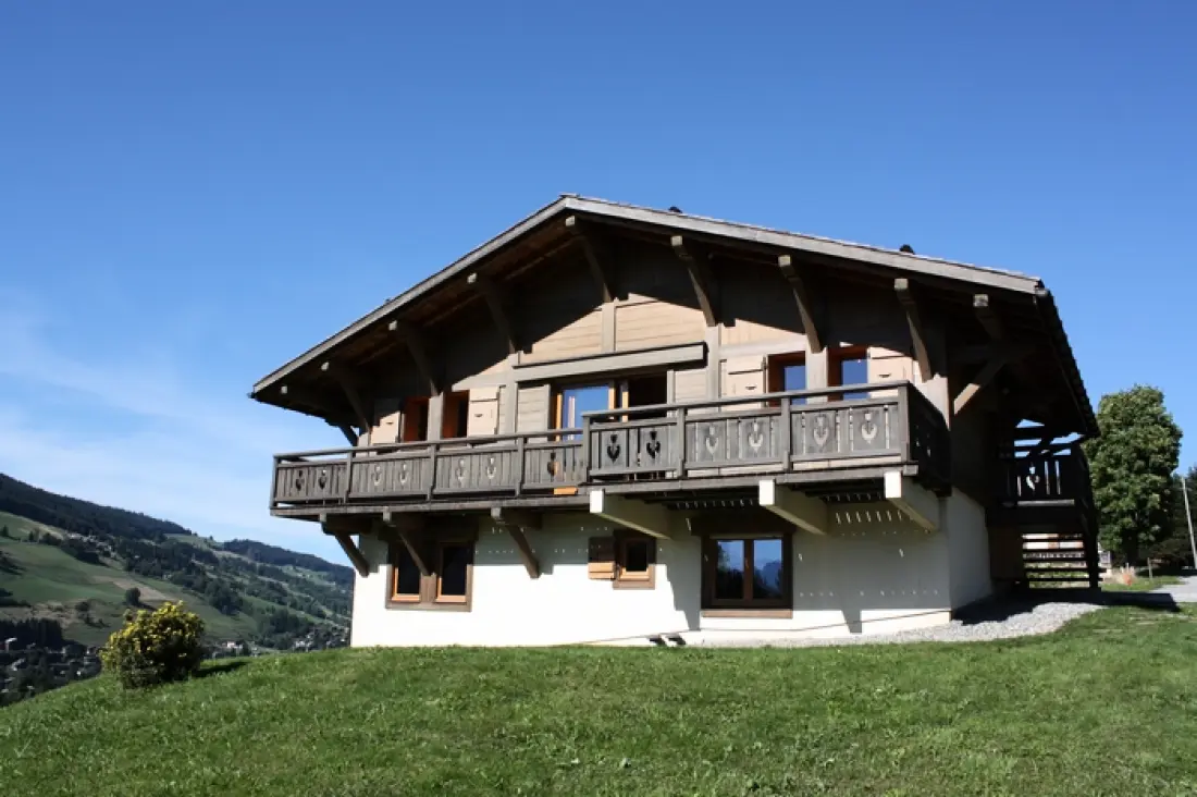 Chalet Lady