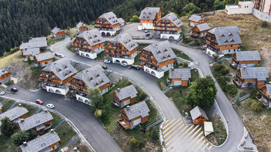 Les Chalets De Praroustan