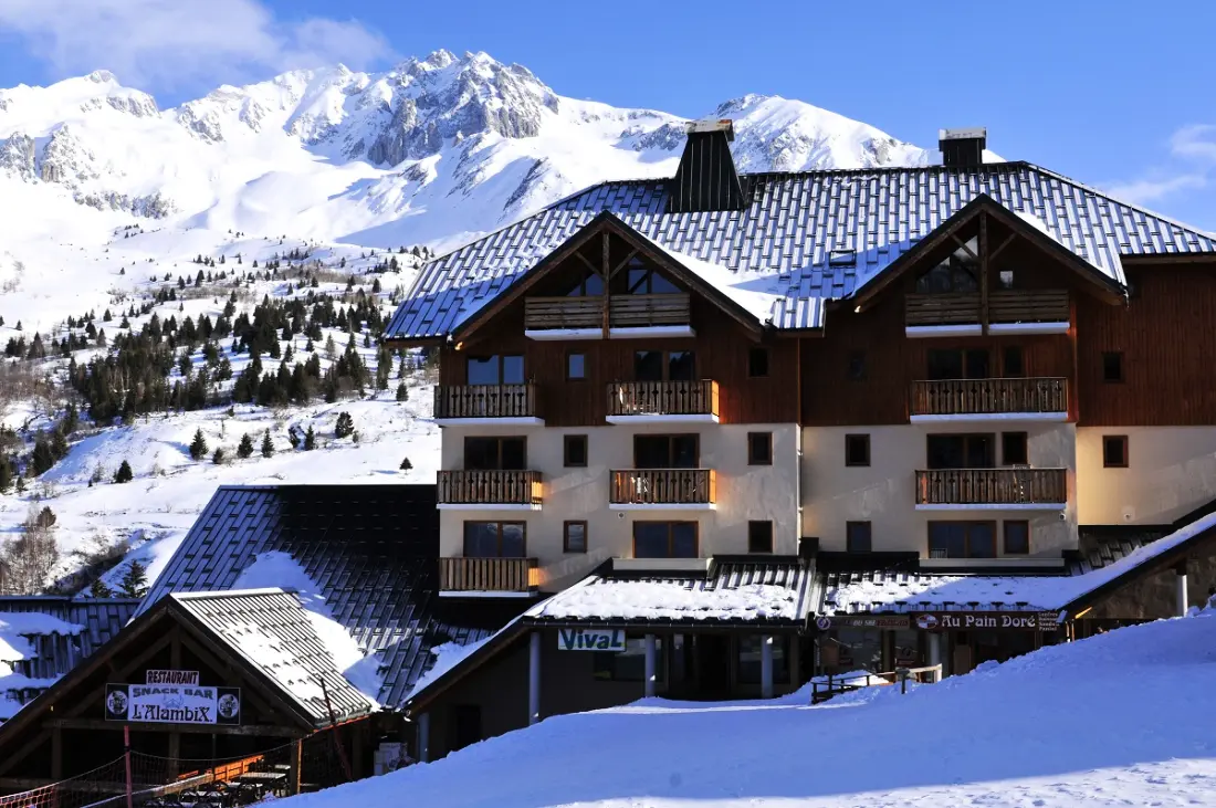 Résidence Goélia Le Rond Point des Pistes 3 étoiles★★★