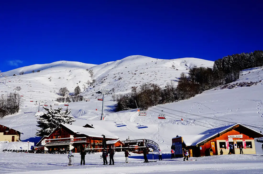 Résidence Goélia Les Chalets des Ecourts 3 étoiles★★★