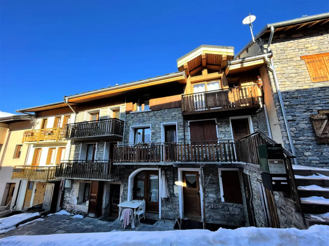 Chalet Aster