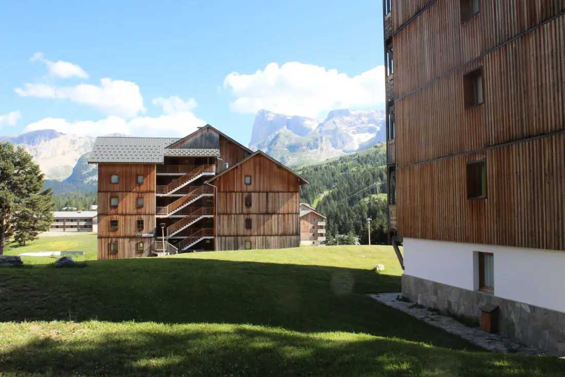 Les Chalets De Superd Dauphinelle