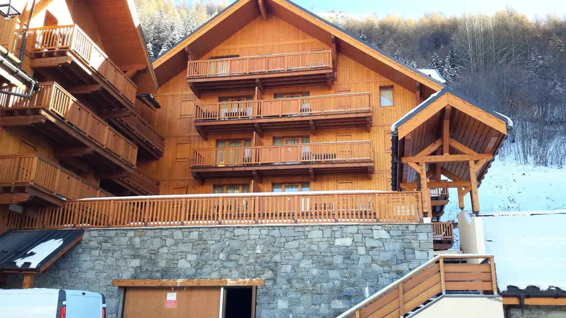 Campanule Chalets De La Vallee D'or