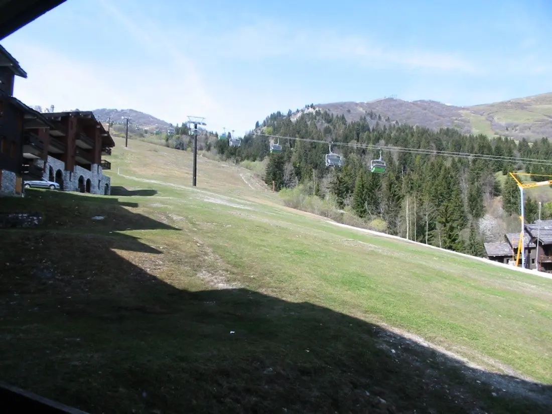 Location de Vacances VALMOREL 57
