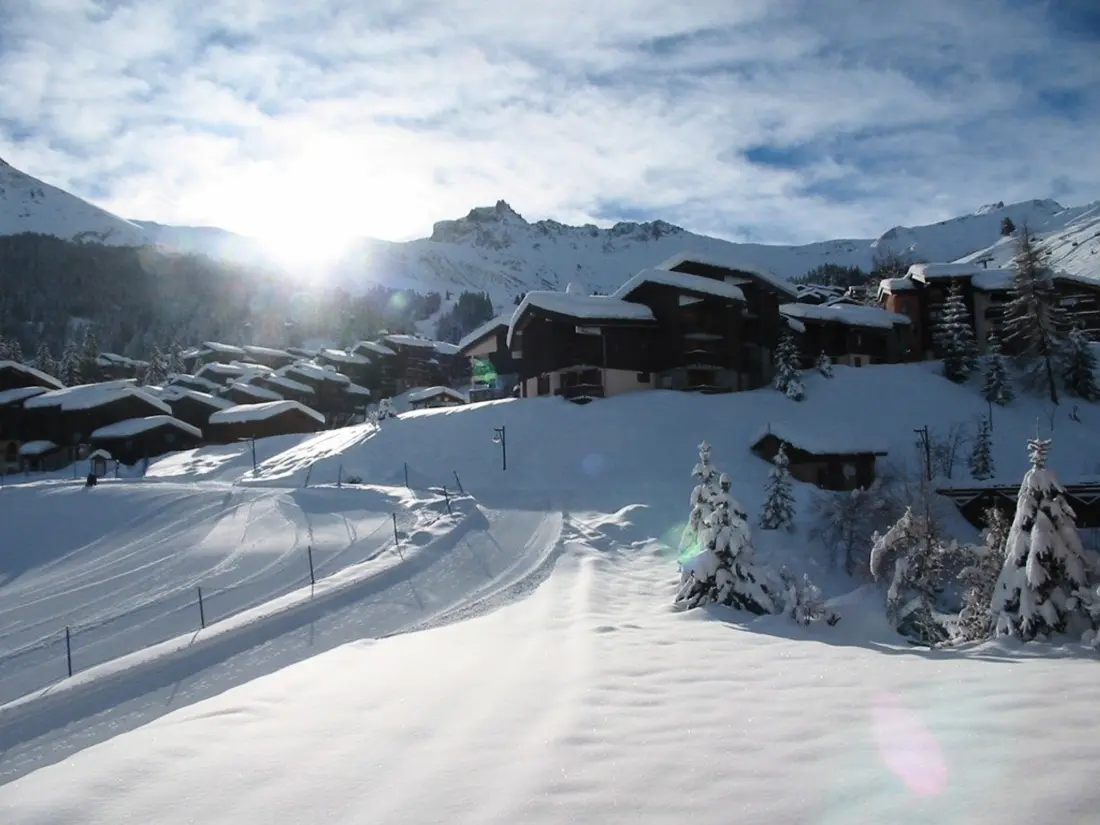 Location de Vacances VALMOREL 98